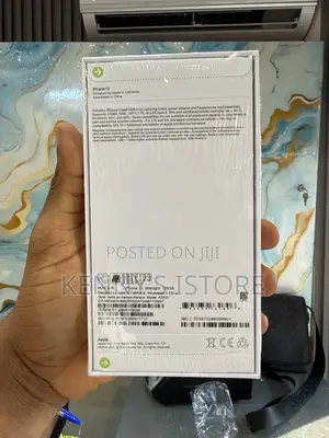 New Apple iPhone 13 128 GB Black