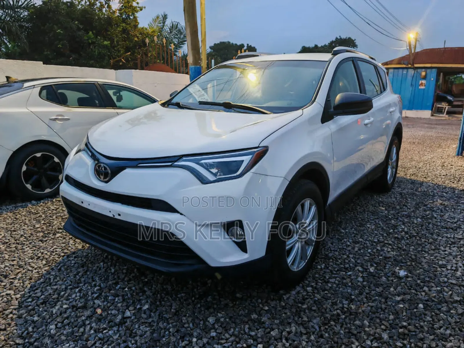 Toyota RAV4 2018 White