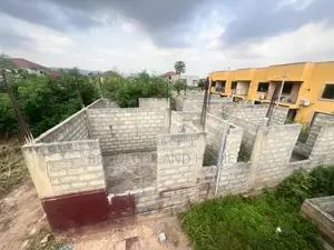 4bdrm House in Bee Decor & Homes, Oyarifa for sale