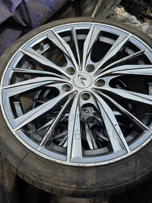 Tyre With Rim 225/40 R18
