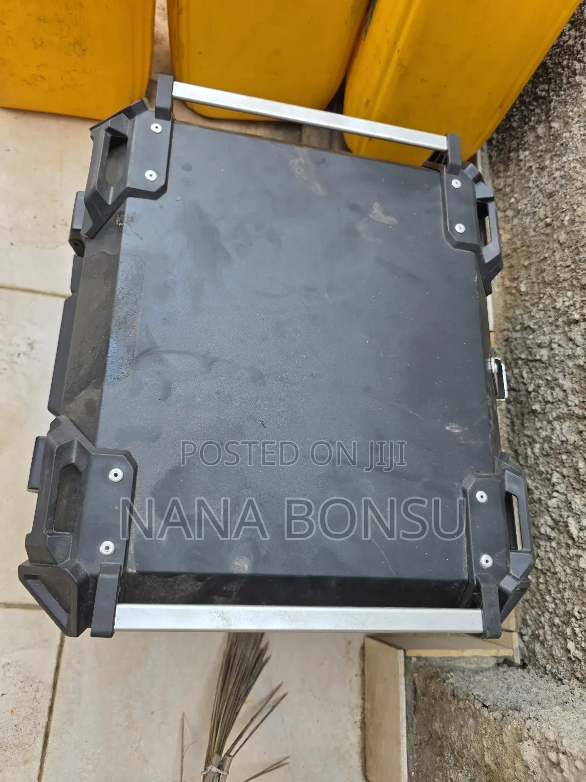 K v Aluminum Top Case