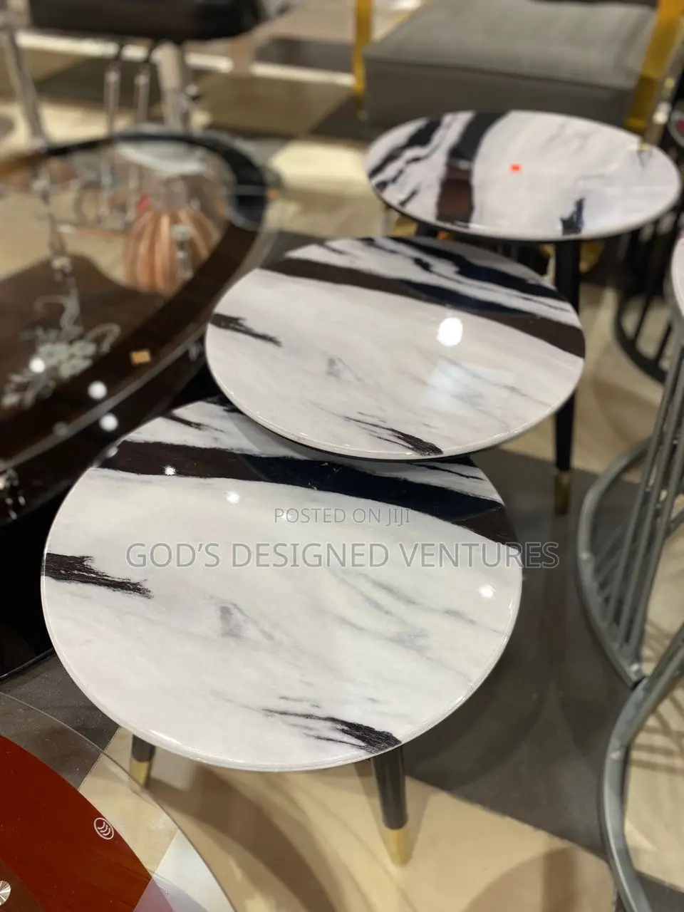 Classic and Beautiful 3set Coffee Table
