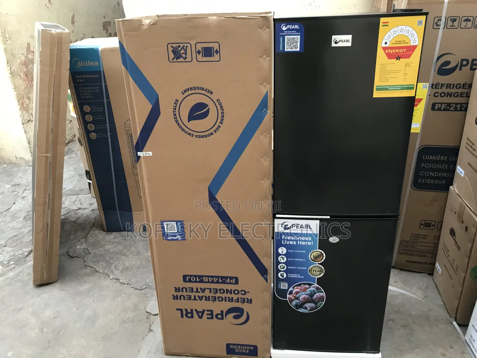 Well Design Pearl Pf-144b-10j 102litres Doubledoor Buttom Fridge