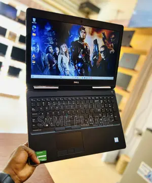 Laptop Dell Precision 15 7520 16GB Intel Core I7 SSD 512GB