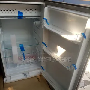 Unitek 90litres Table Top Refrigerator