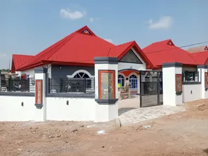 4bdrm House in Perfect Homes Real, Kumasi Metropolitan for sale