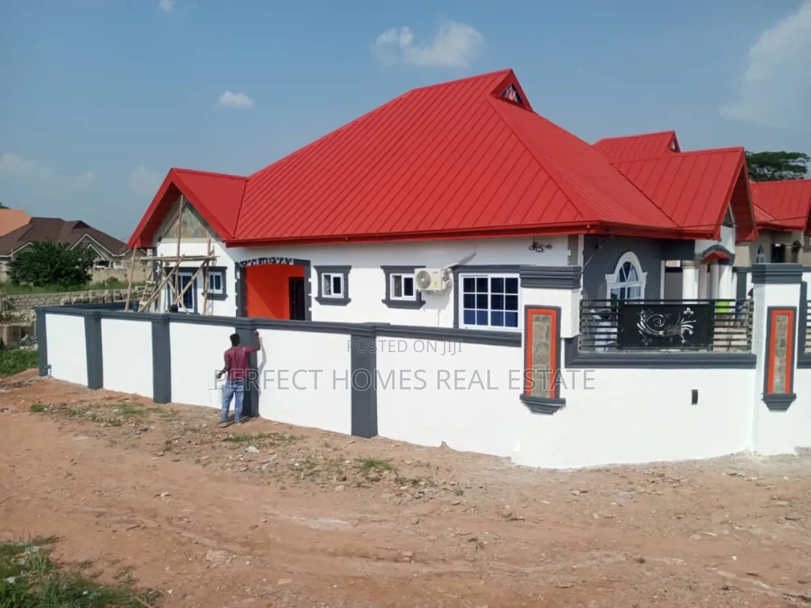 4bdrm House in Perfect Homes Real, Kumasi Metropolitan for sale
