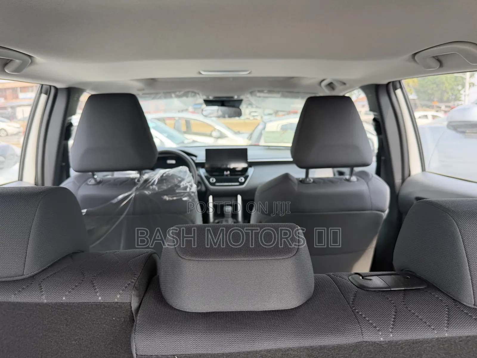 New Toyota Corolla Cross XLE 4WD 2024 White