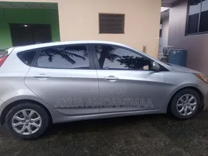 Hyundai Accent 2013 Silver
