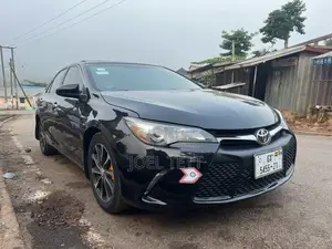 Toyota Camry 2017 Black