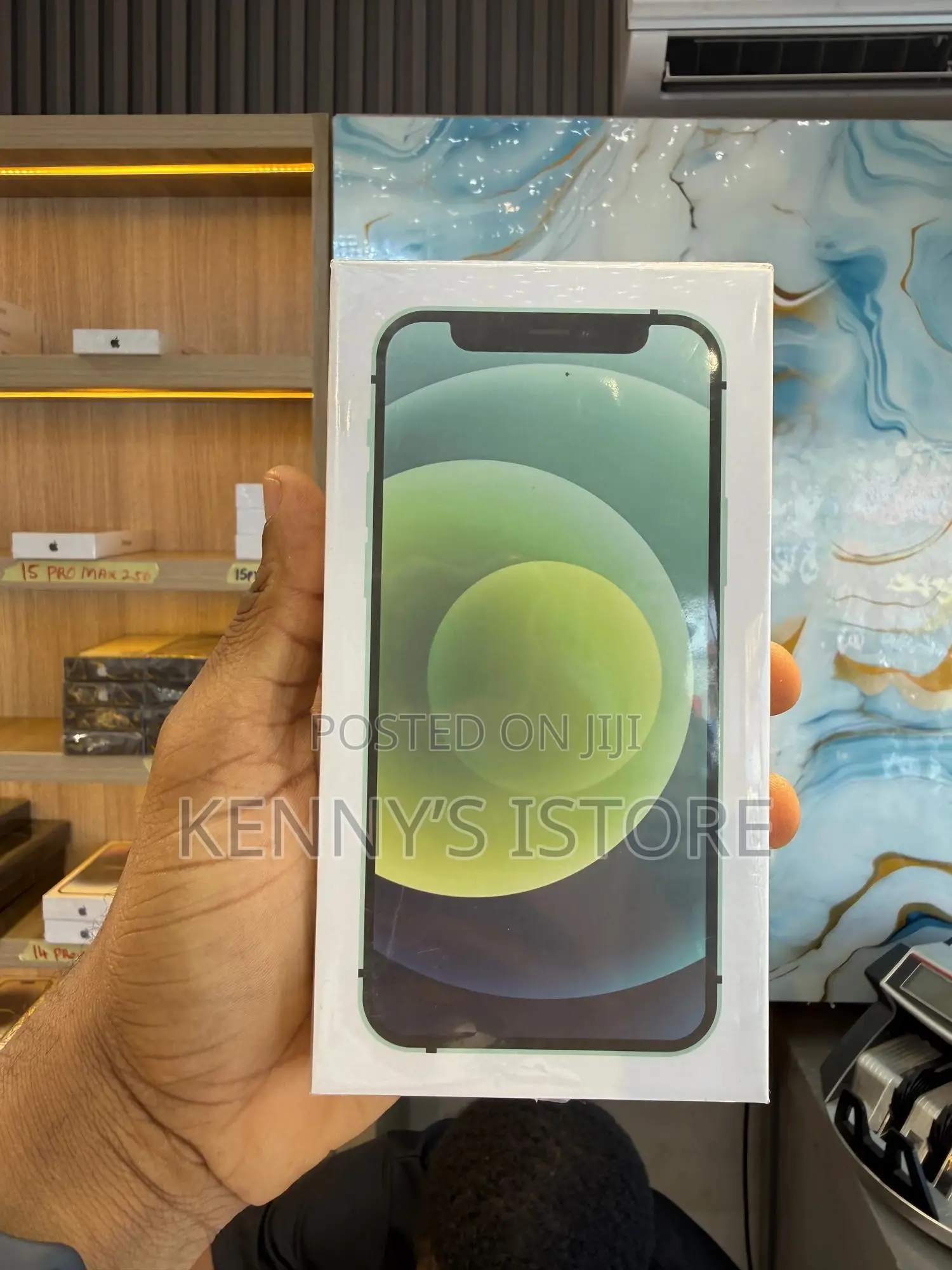 New Apple iPhone 12 128 GB Green