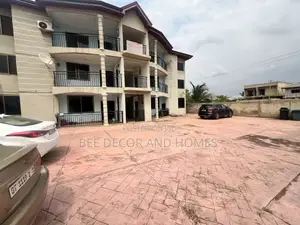 2bdrm Apartment in Bee Decor & Homes, Old Ashomang for rent