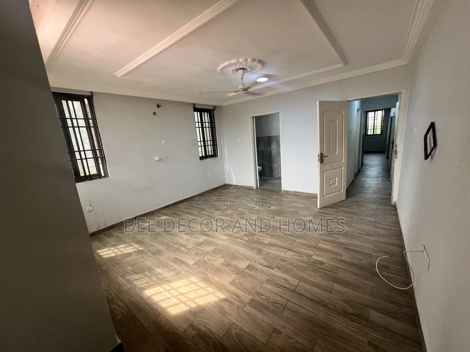 2bdrm Apartment in Bee Decor & Homes, Old Ashomang for rent