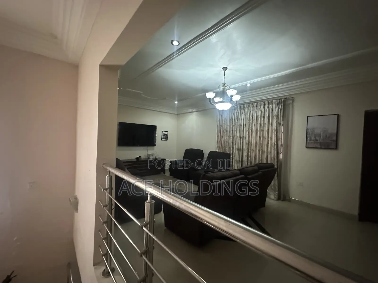 5bdrm Mansion in East Legon for rent
