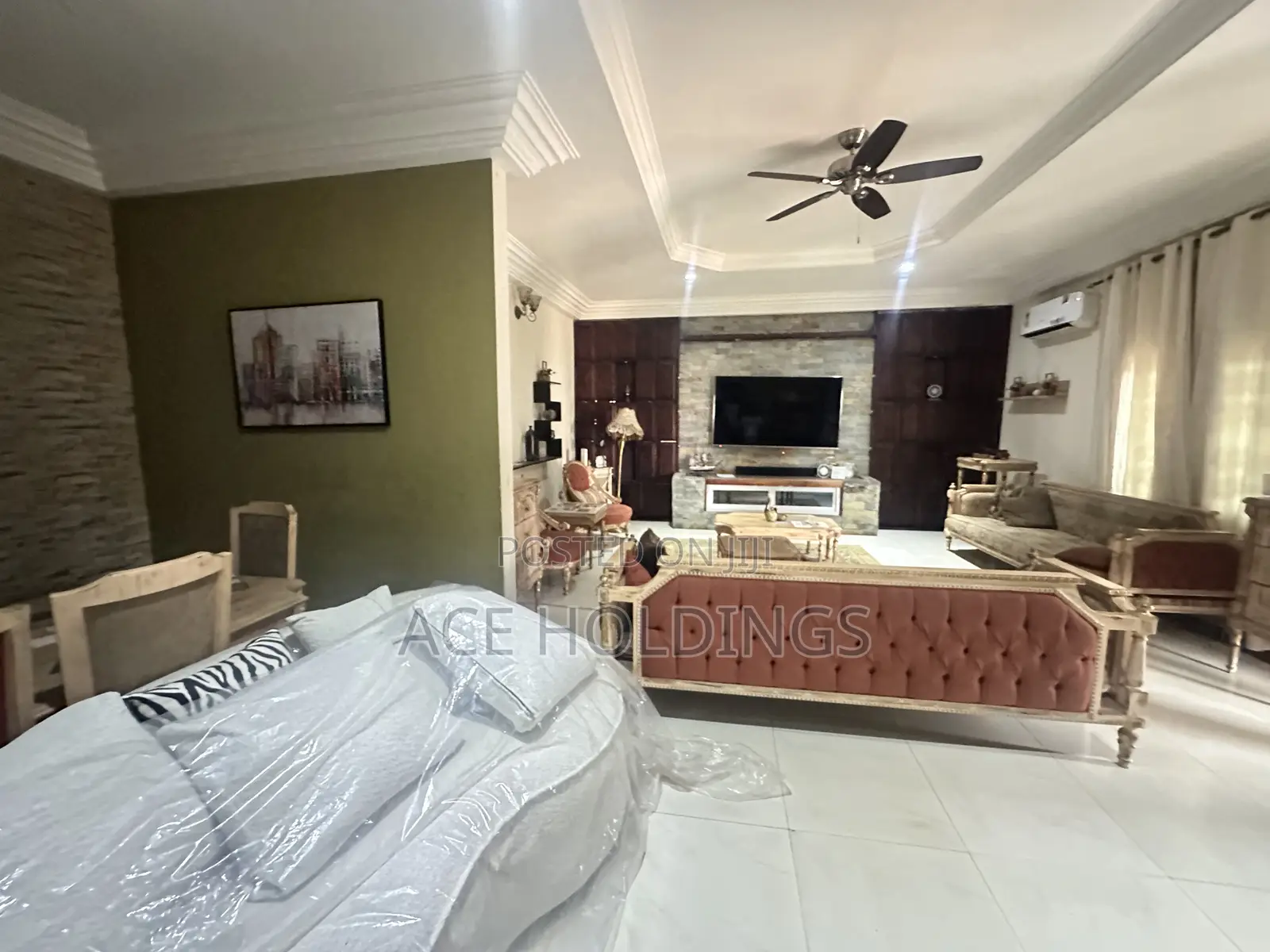 5bdrm Mansion in East Legon for rent