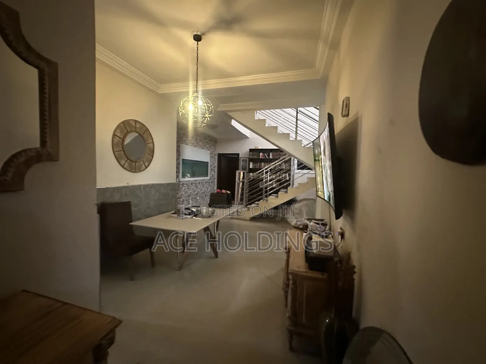 5bdrm Mansion in East Legon for rent