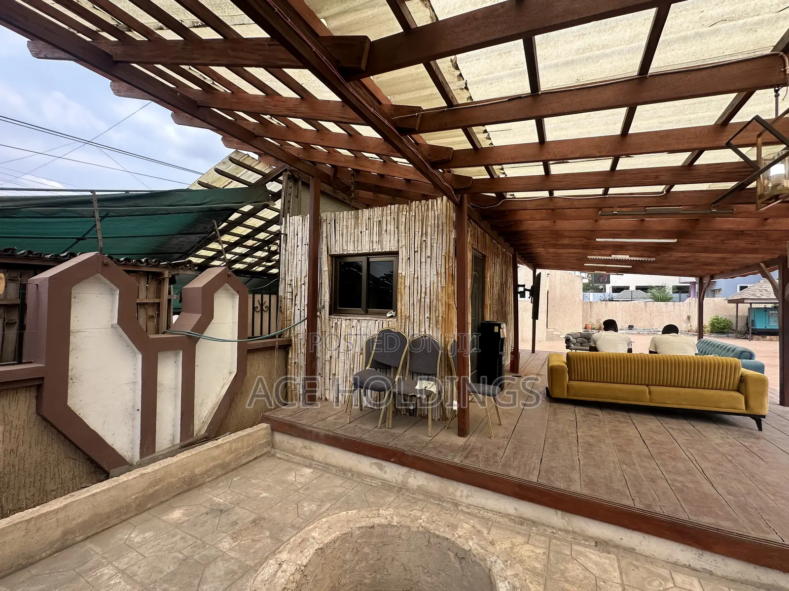 5bdrm Mansion in East Legon for rent