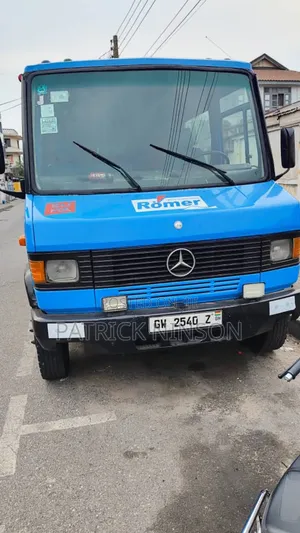 Mercedes-Benz T1/TN 2009 Blue