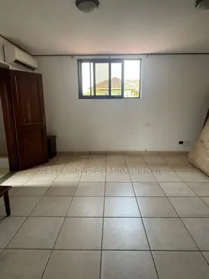 5bdrm House in East Legon for rent