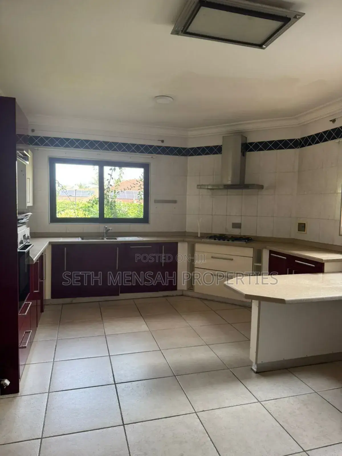 5bdrm House in East Legon for rent