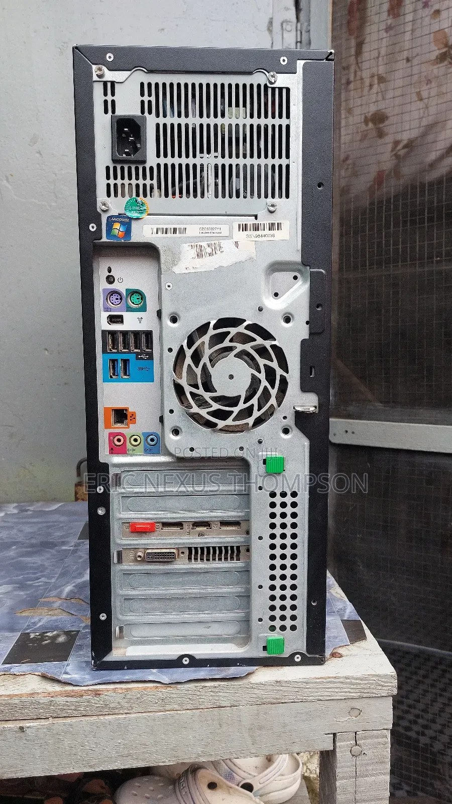 Desktop Computer HP Z420 8GB Intel Xeon HDD 500GB