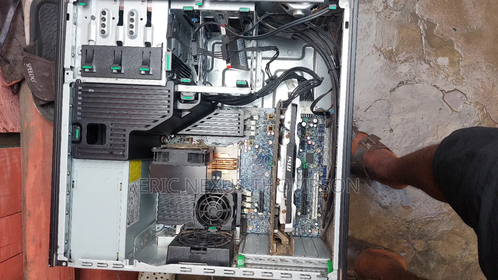 Desktop Computer HP Z420 8GB Intel Xeon HDD 500GB
