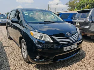 Toyota Sienna Limited FWD 7-Passenger 2013 Black