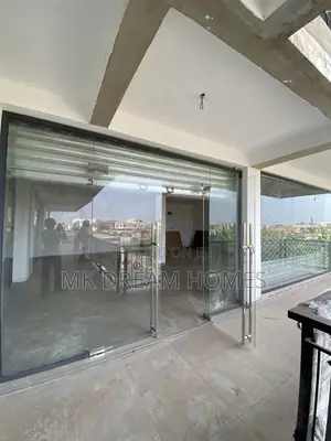 1bdrm House in Lake Side Estate for rent
