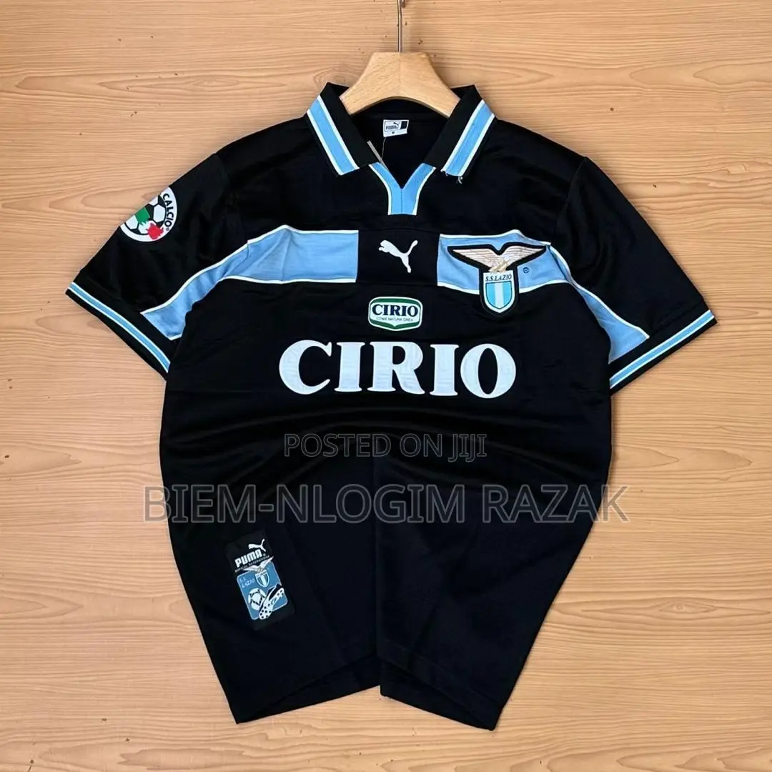 Topmost Quality Manchester N Nadrid Retro Jerseys Available in Stock