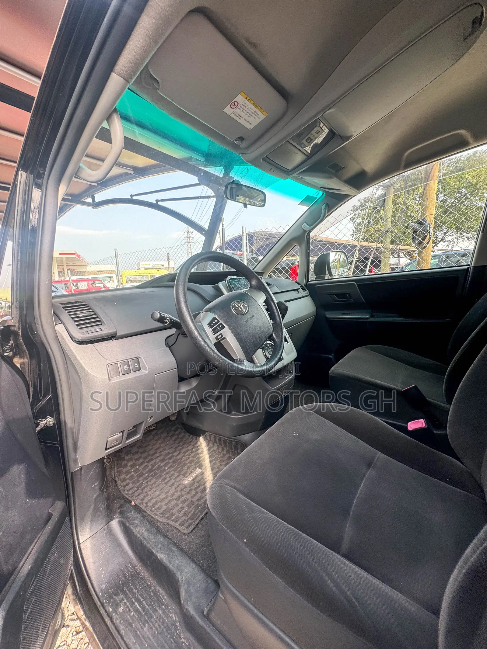 Toyota Voxy 2012 Black