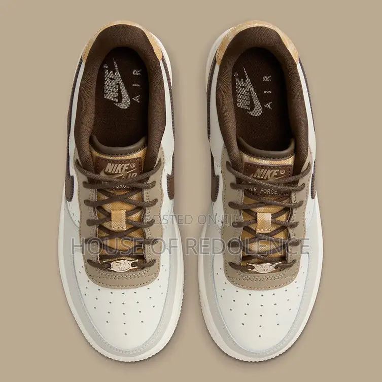 Nike Air Force 1 Low '07 Lv8 Sneakers