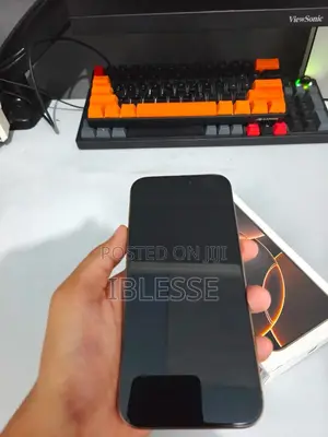 Apple iPhone 16 Pro Max 512 GB Gold