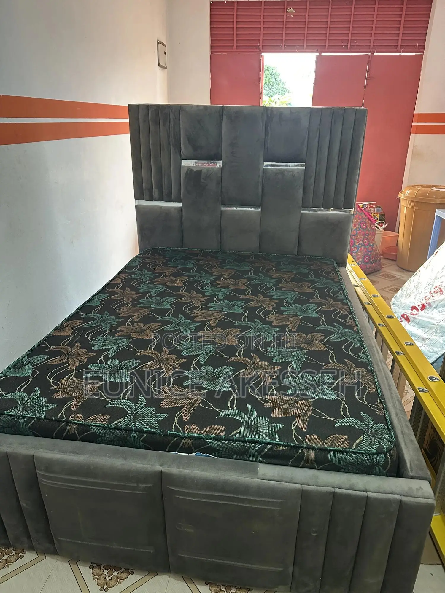 Double Bed With Mattress