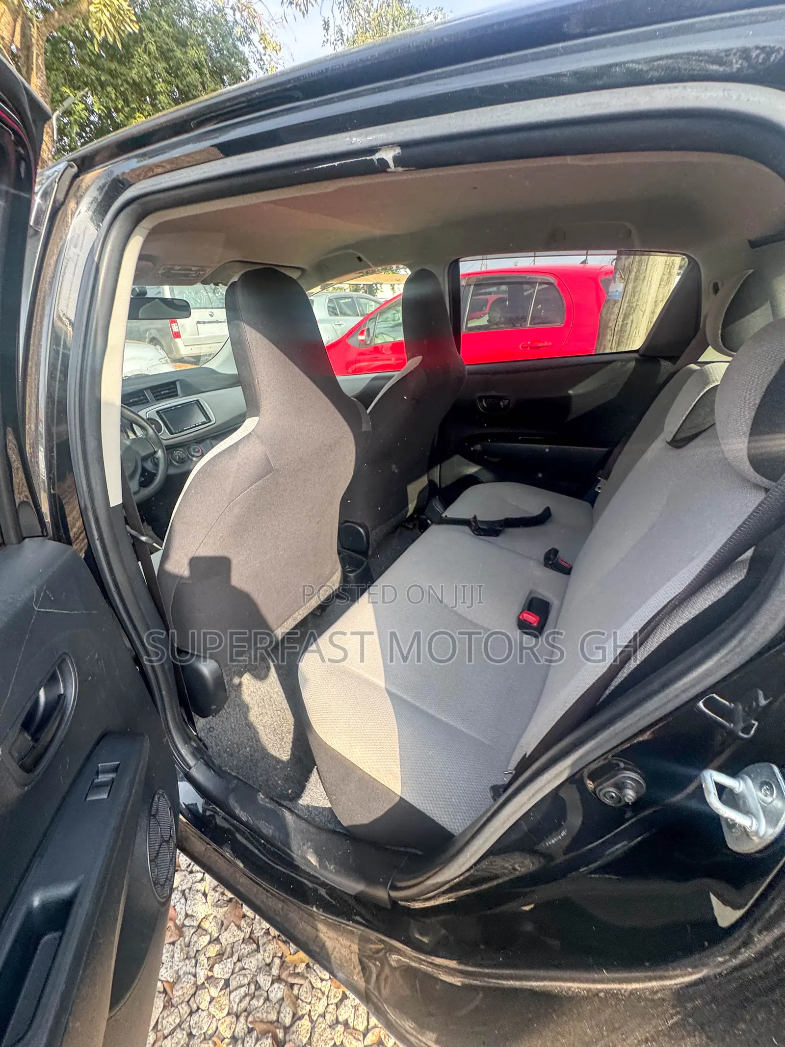 Toyota Vitz 2012 Black