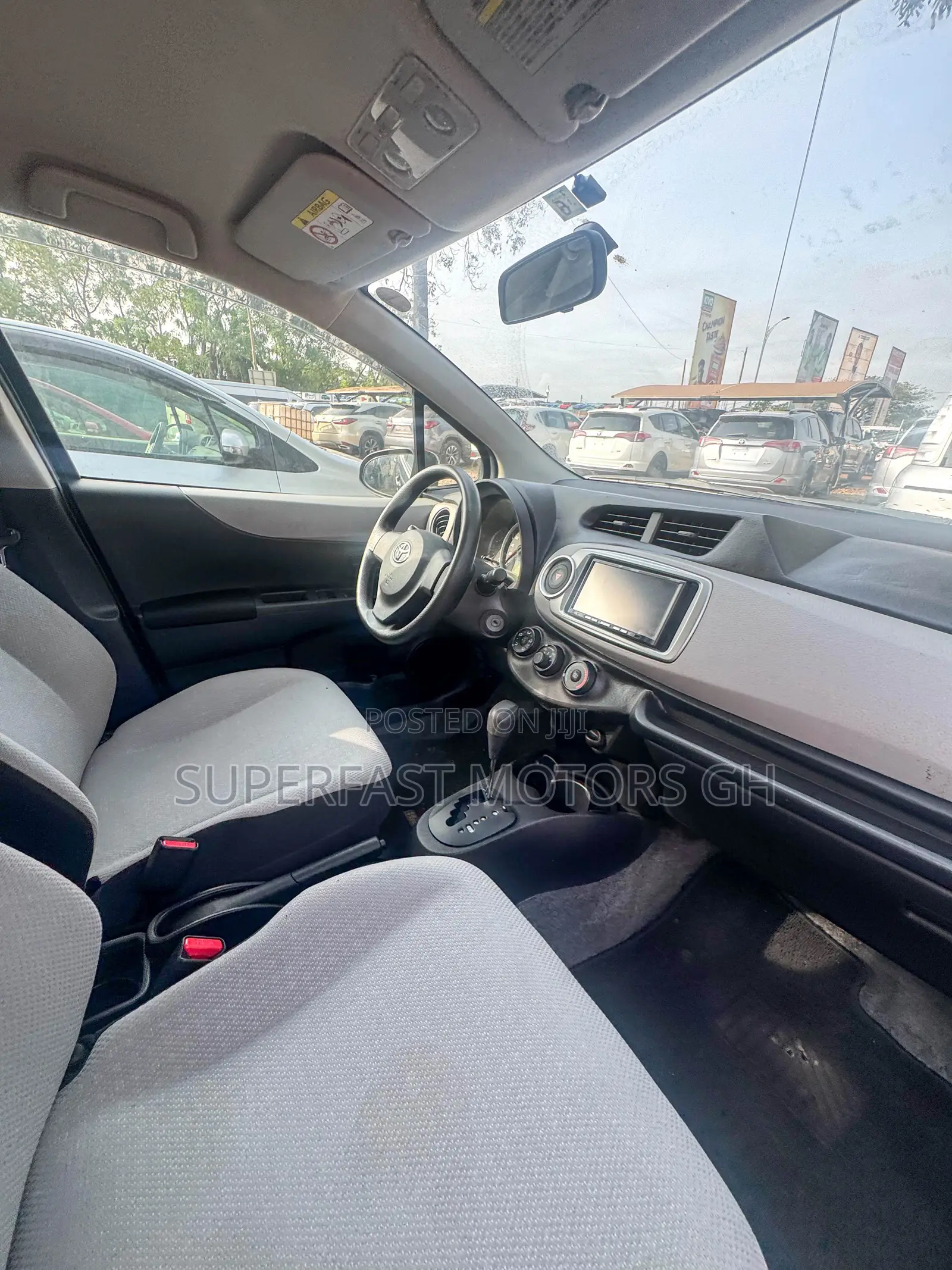 Toyota Vitz 2012 Black