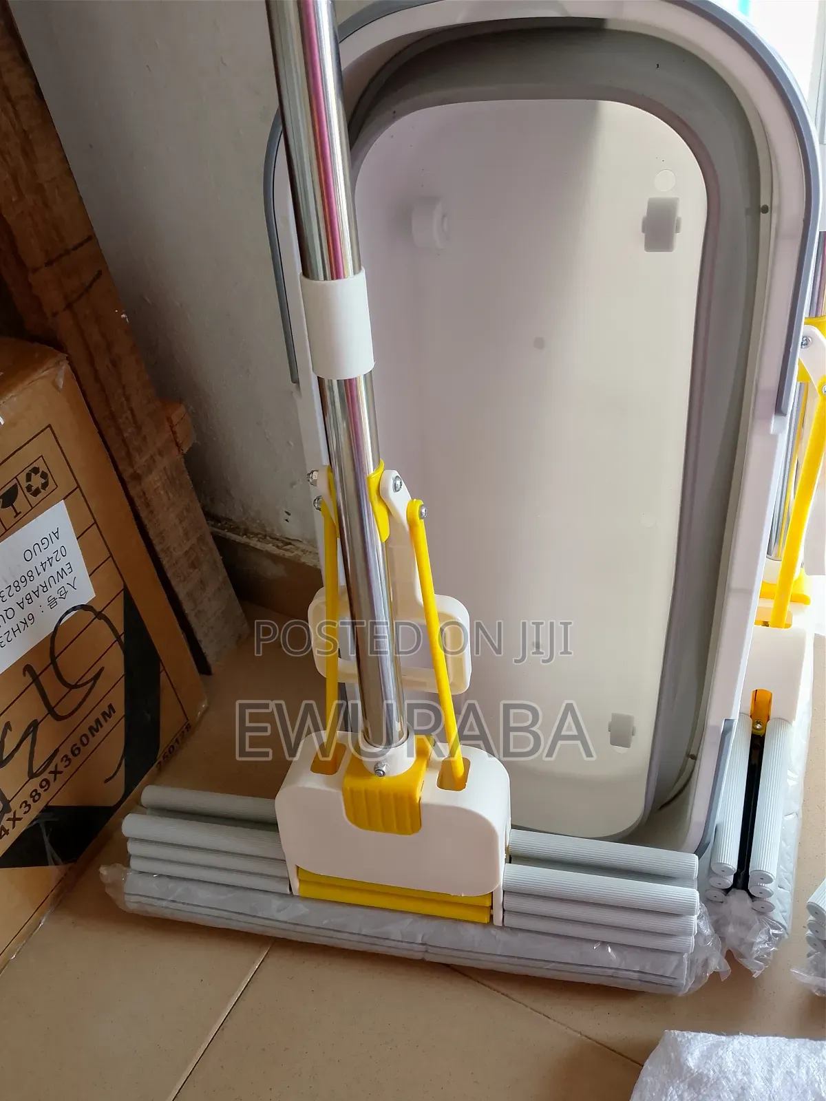 38inches Extra Larger Head Self Wringing Mop With Bucket
