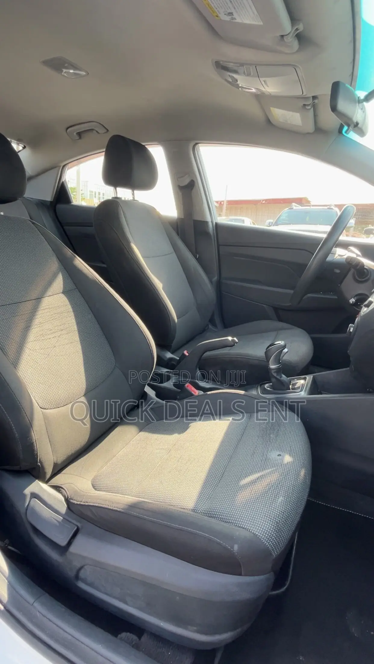 Hyundai Accent SE 2018 White