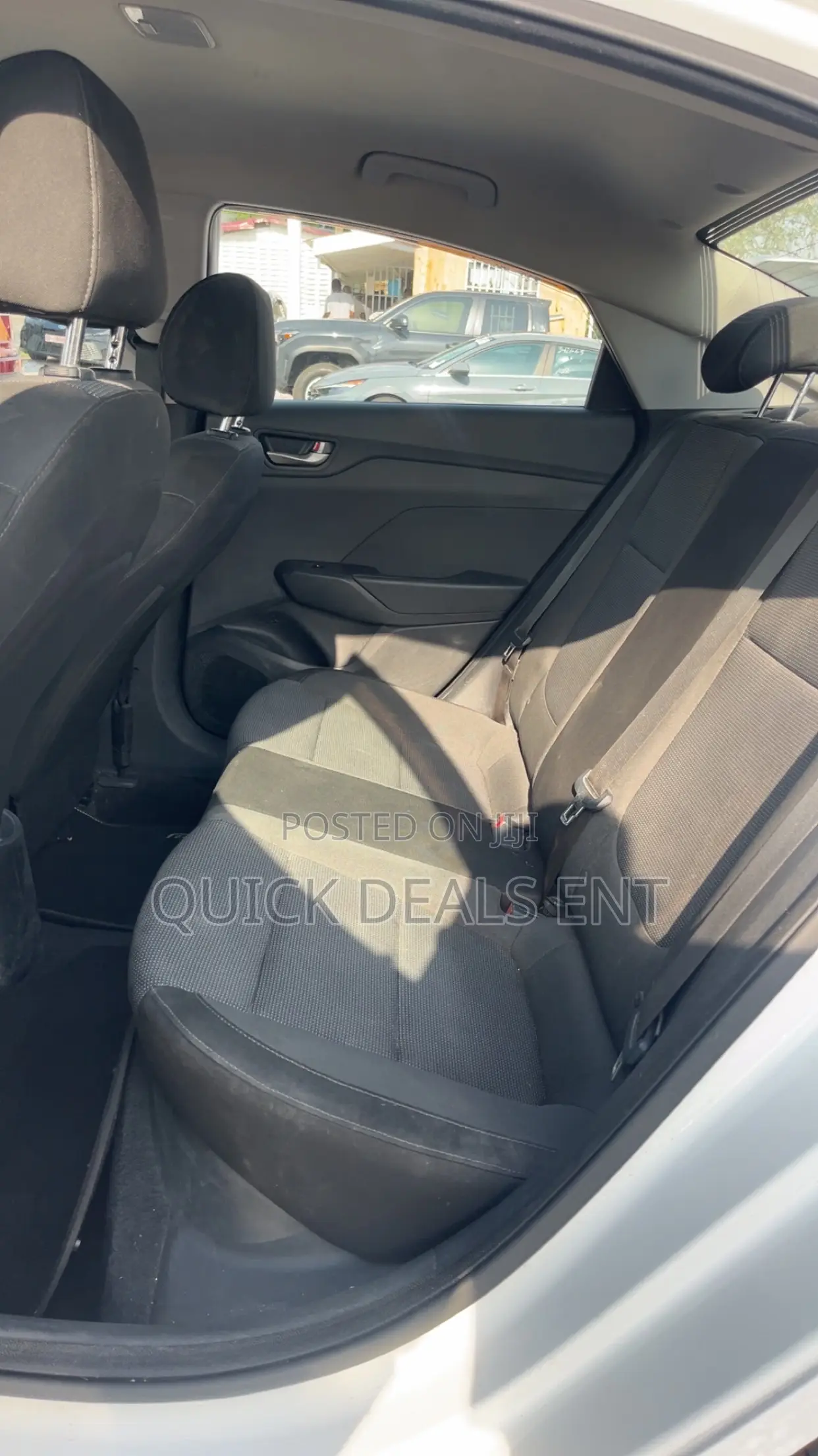 Hyundai Accent SE 2018 White