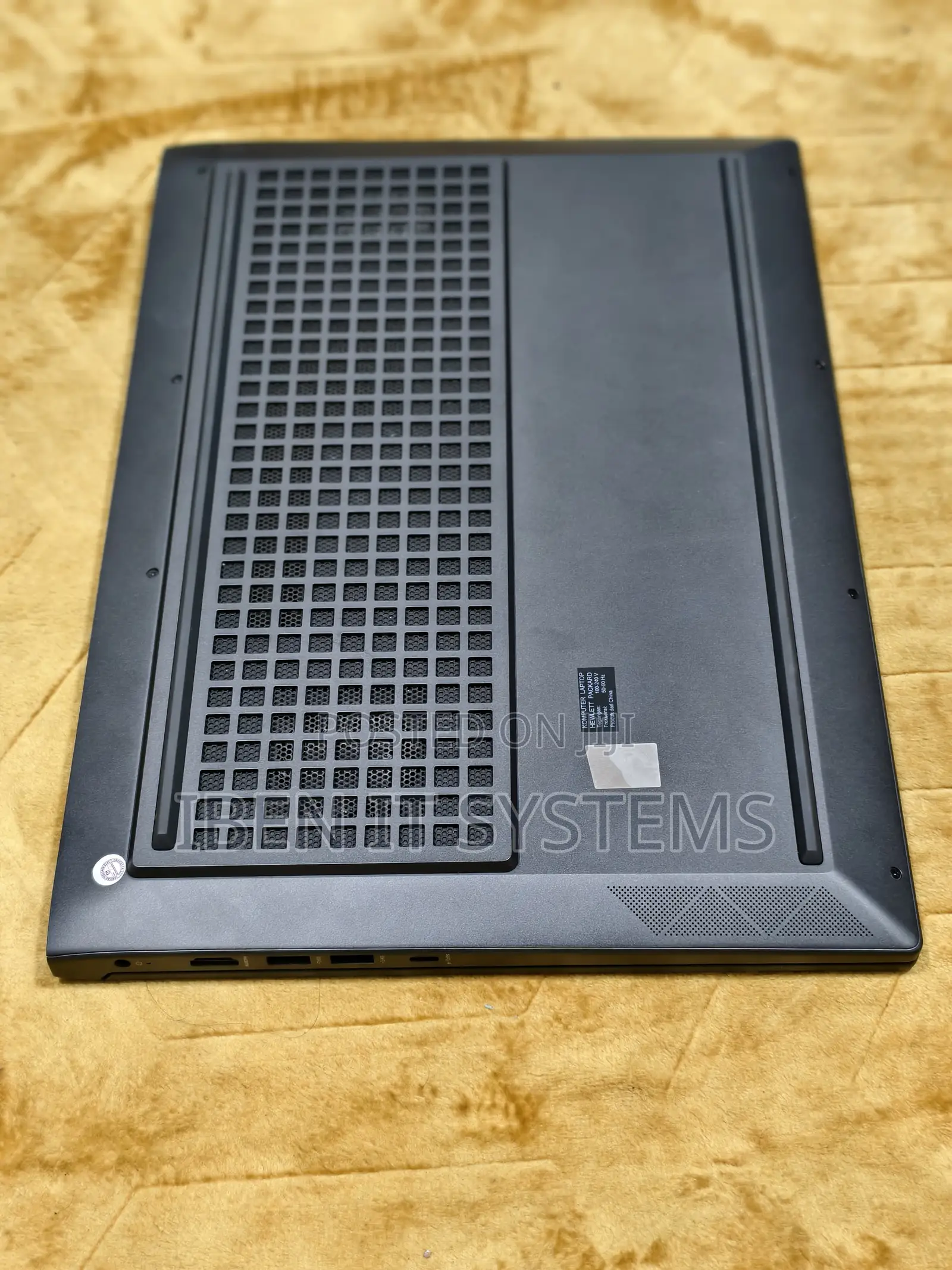 Laptop HP Victus 16 16GB AMD Ryzen 5 SSD 1T