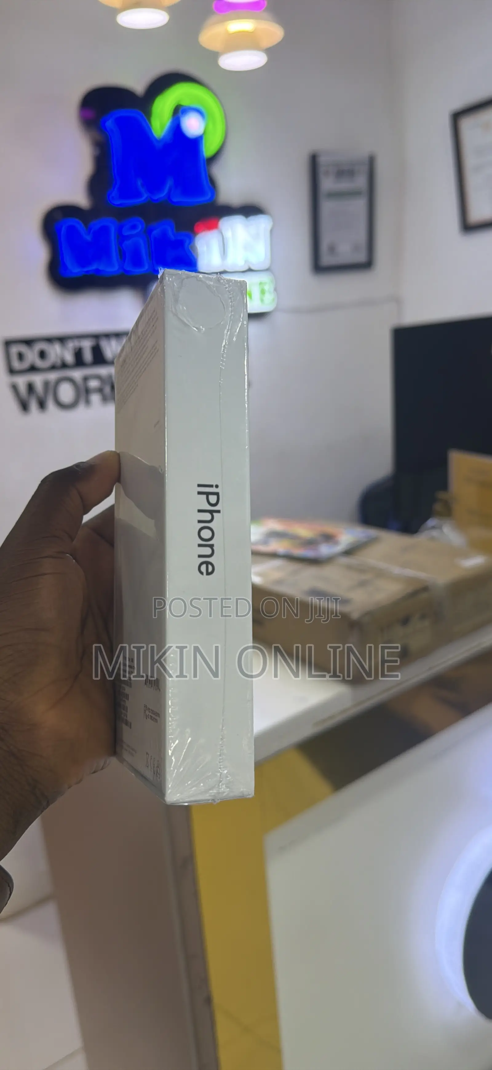 Apple iPhone 11 64 GB Black