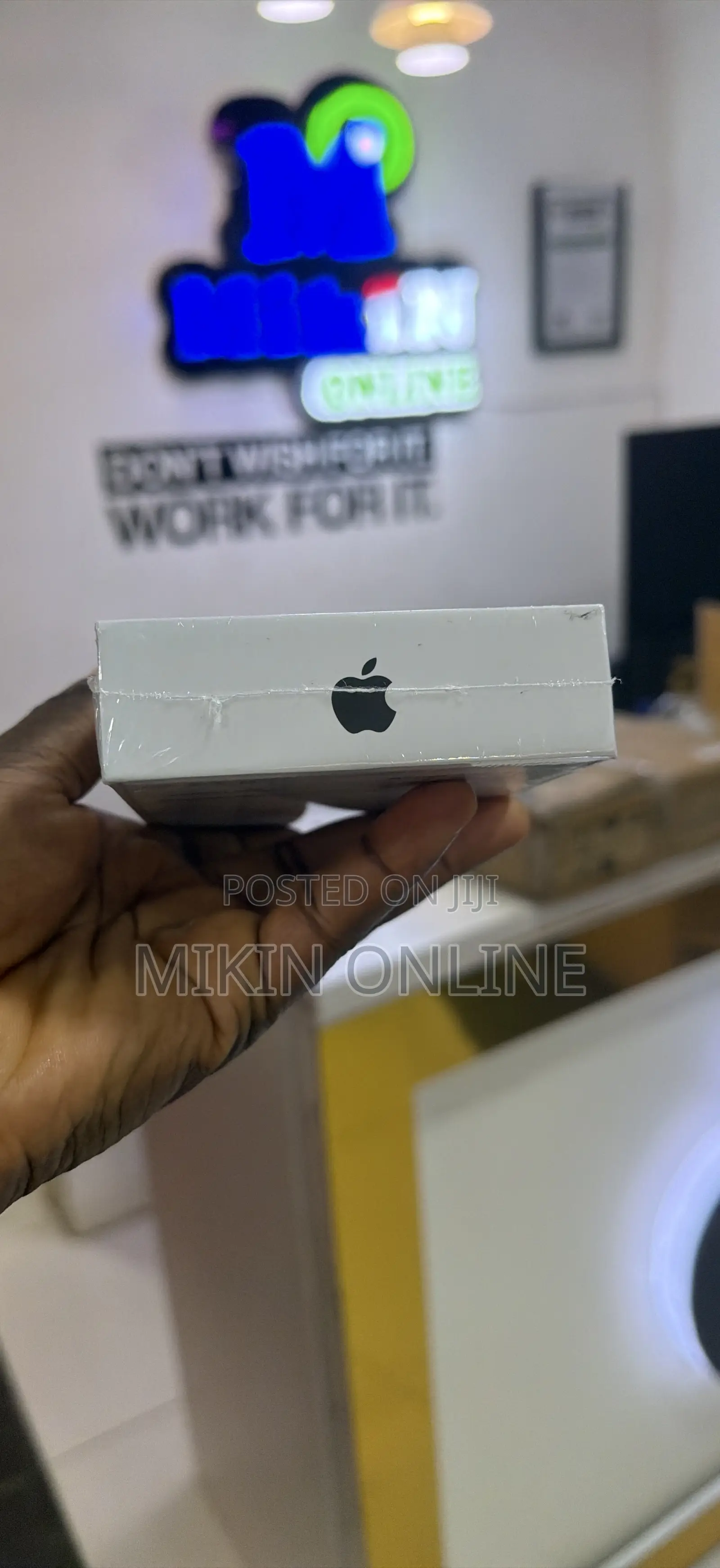 Apple iPhone 11 64 GB Black