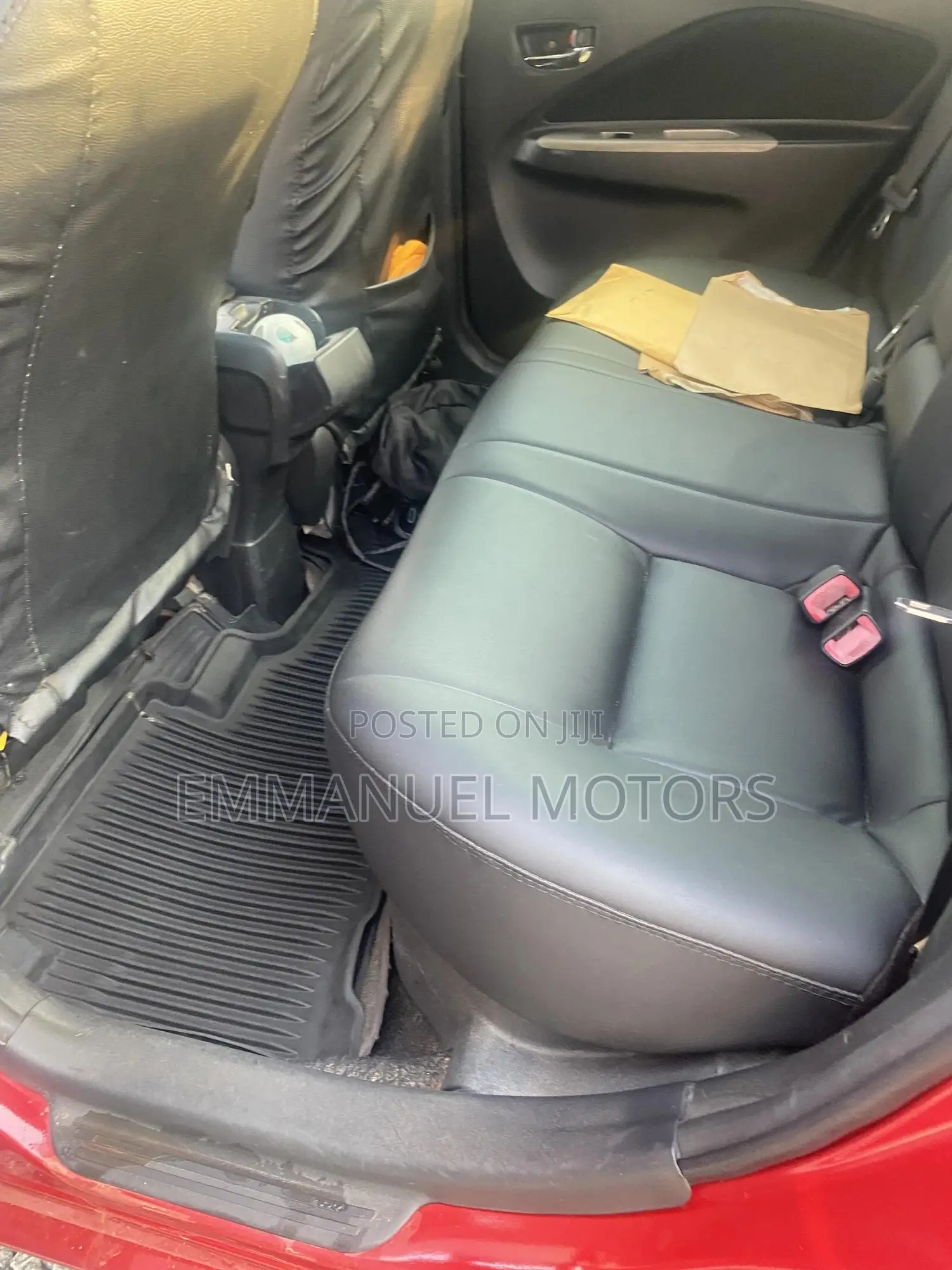Toyota Yaris 2011 Red