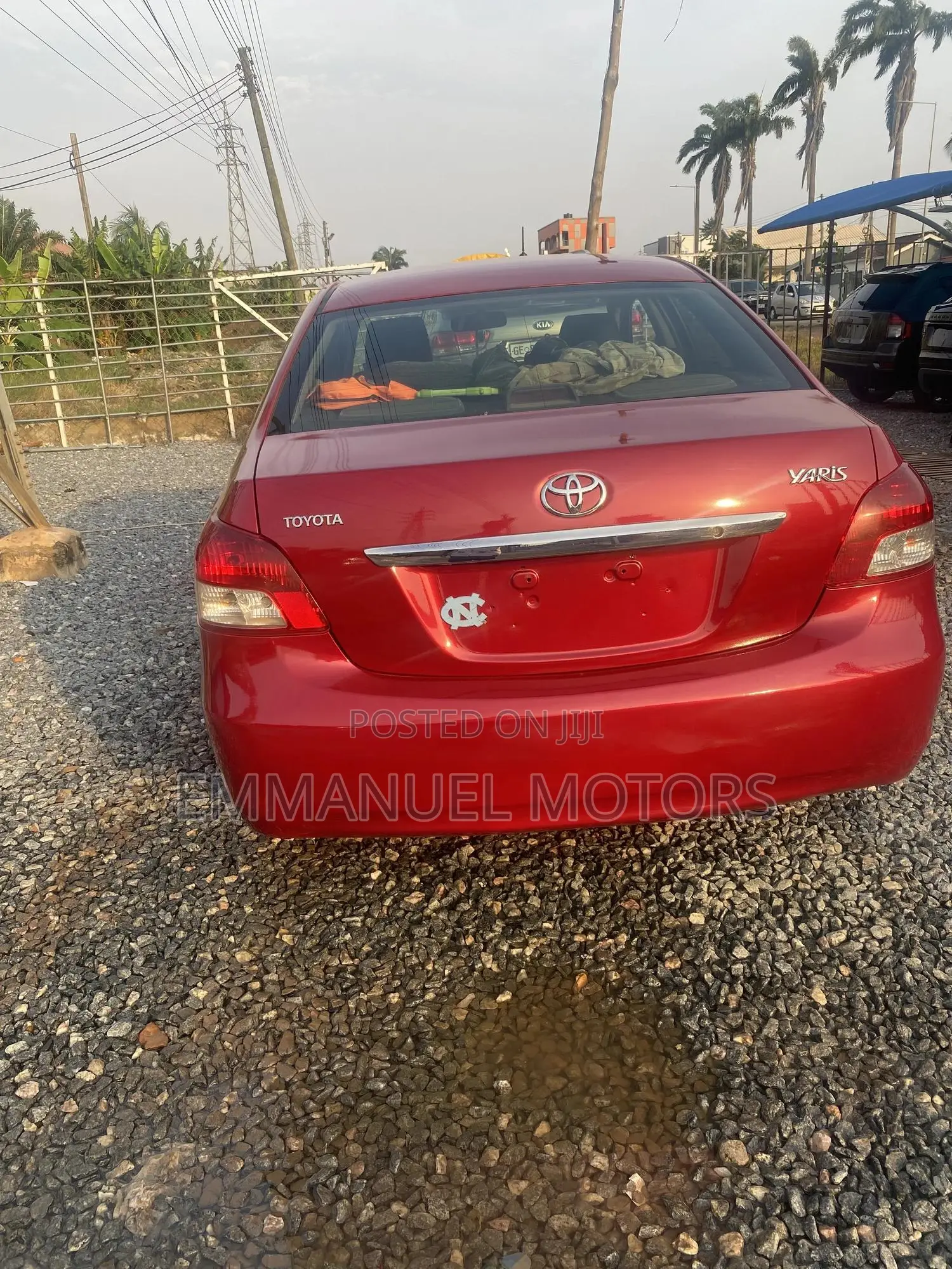 Toyota Yaris 2011 Red