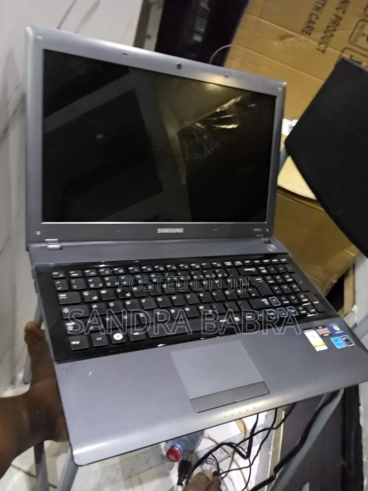 New Laptop Samsung RV515 4GB AMD HDD 320GB