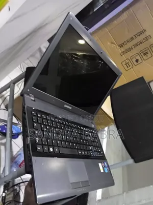 New Laptop Samsung RV515 4GB AMD HDD 320GB