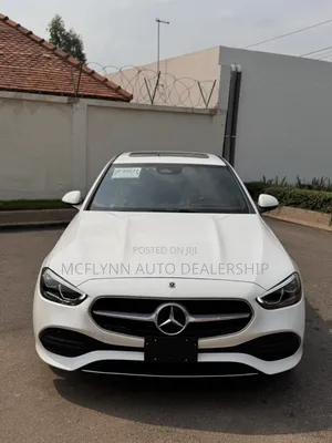 Mercedes-Benz C300 2025 White