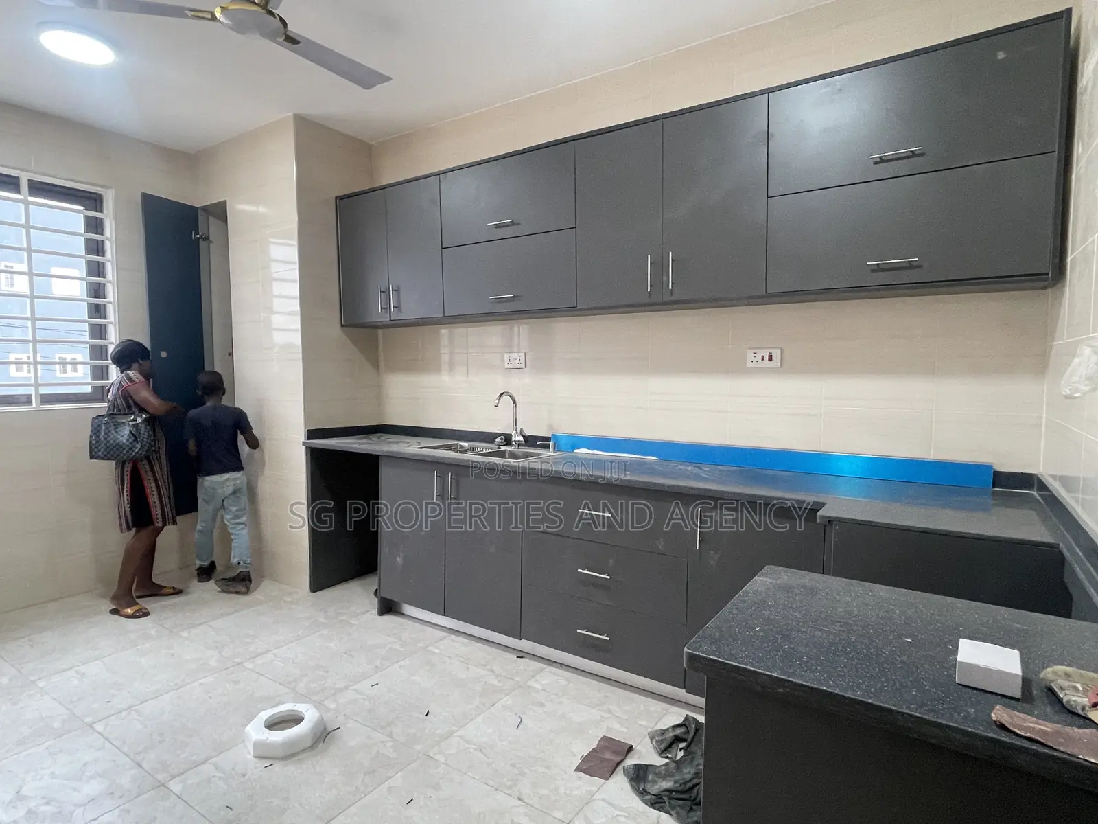 2bdrm Apartment in Lashibi, Sakumono for rent