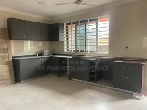 2bdrm Apartment in Lashibi, Sakumono for rent
