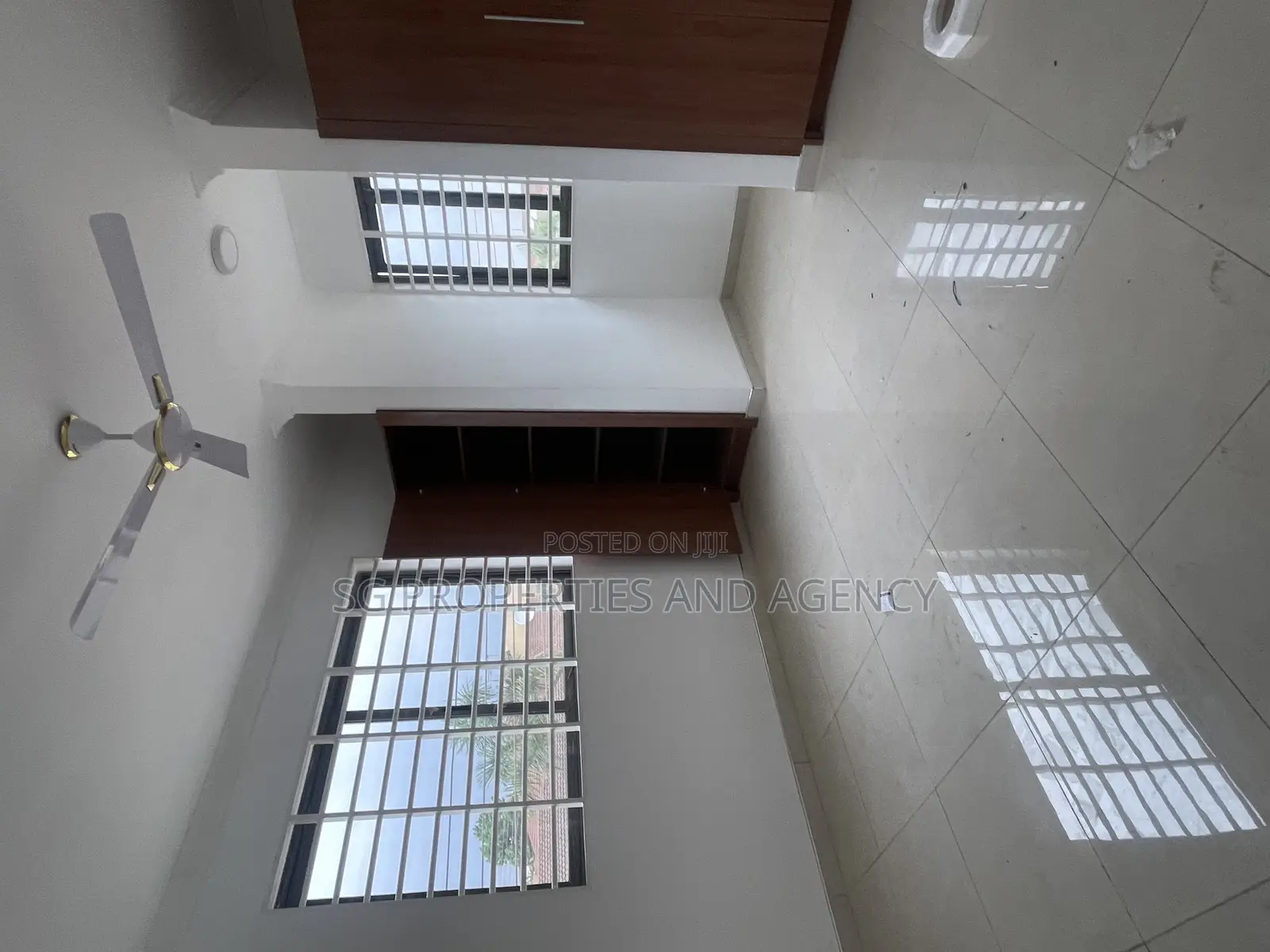 2bdrm Apartment in Lashibi, Sakumono for rent