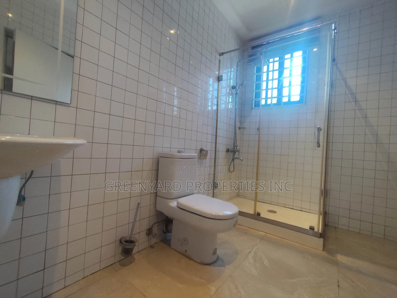 Furnished 3bdrm Townhouse / Terrace in Adjiringano, East Legon for rent